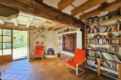 Property Image 4