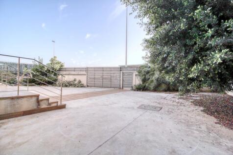 Property Image 38