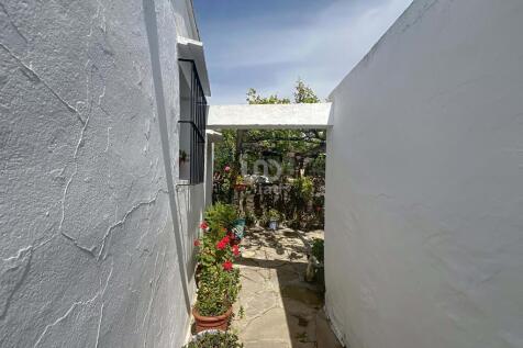Property Image 28