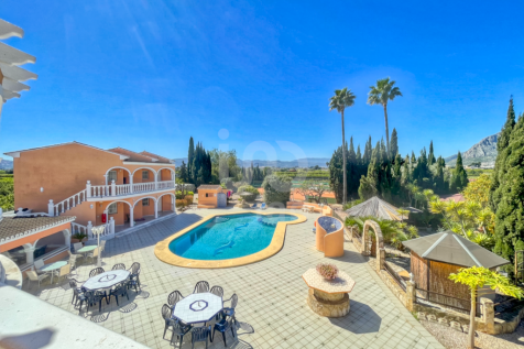 Property Image 4
