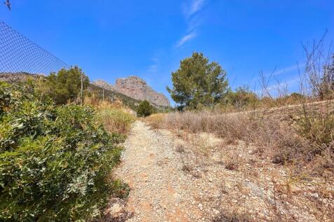 Property Image 1