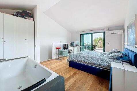 Property Image 119