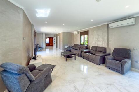 Property Image 35