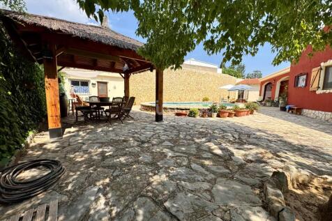 Property Image 24