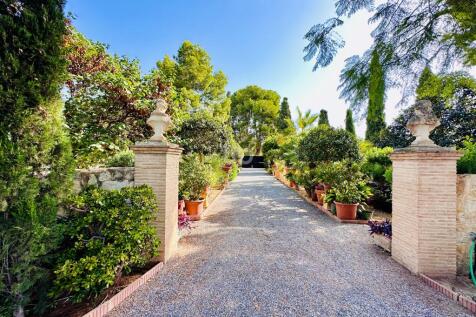 Property Image 12