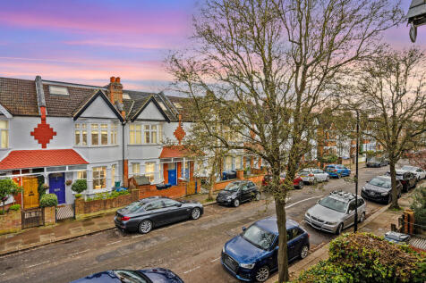 Elthorne-Ext