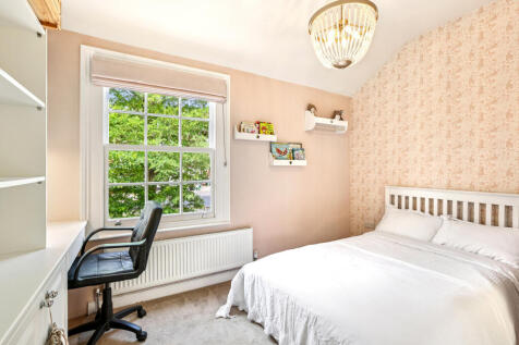 Bedroom - 2025