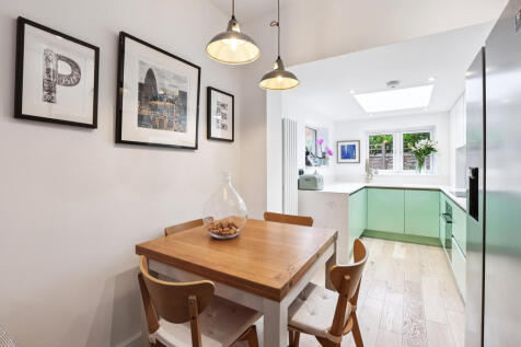 Dining | Kitchen