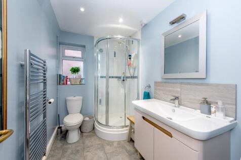 Ground Floor Shower 