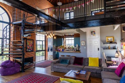 Property Image 11