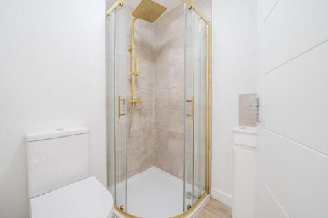 Bed Two En-Suite