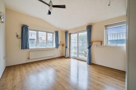 GF Bedroom