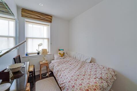14-4dbc82631-AP-MB Chiswick-5 India Way-40.jpg