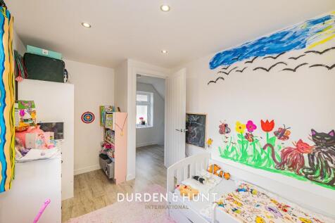 Amesbury-20.jpg