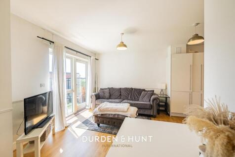Hazelnut-20.jpg