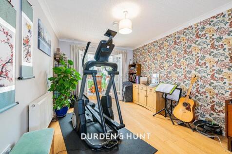 Gubbins-23.jpg