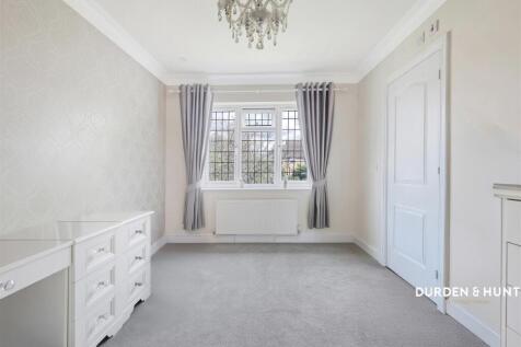 Nelwyn Avenue