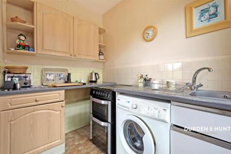 Woodhall Crescent