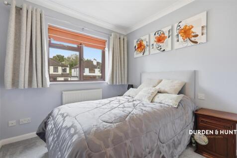 Northumberland Avenue