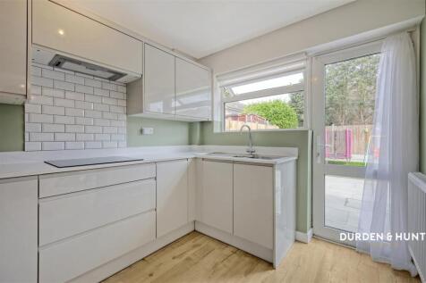 Duxford Close