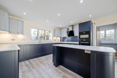 1376849-12-6911e2...