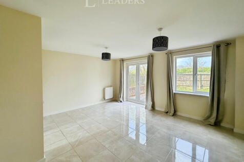 Living Area (2)