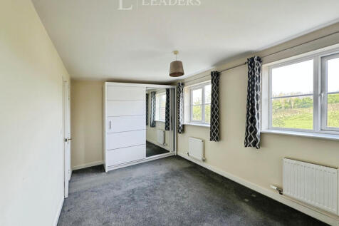 Second Bedroom (1)