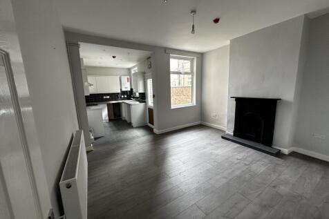 Kitchen/Living Room