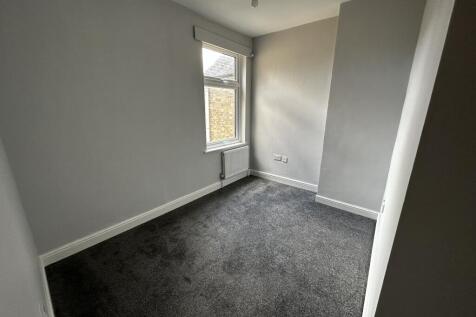 Room 4 (1)