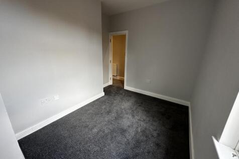 Room 4 (2)