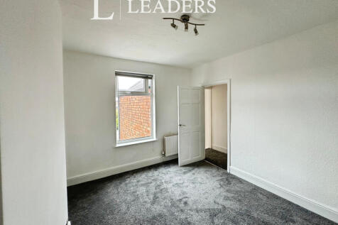 Second Bedroom (1)