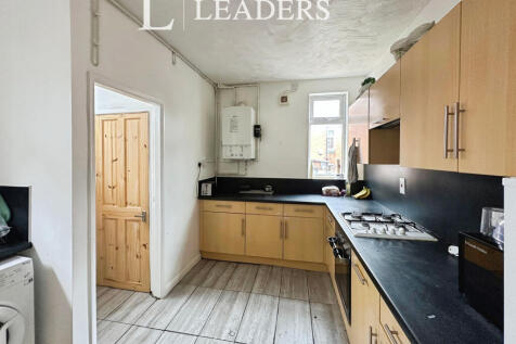 Kitchen (2)