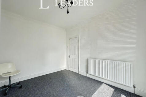 First Bedroom (2)
