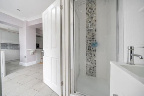 D/S Shower