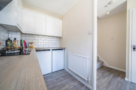 1360078-15-68dbf5...