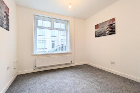 PXL_20251015_090137259.MP~2