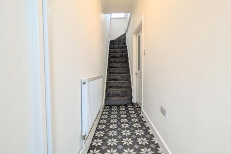 PXL_20251015_090247661.MP~2