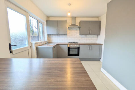 PXL_20251128_110615823.MP~2