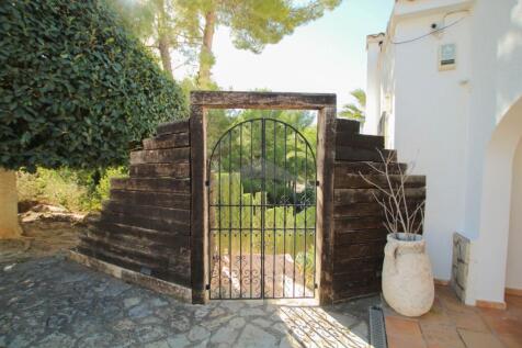 Property Image 6