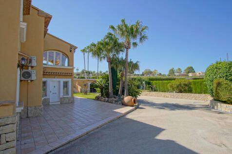 Property Image 12