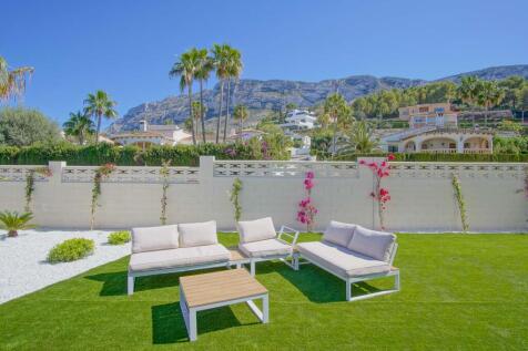 Property Image 4