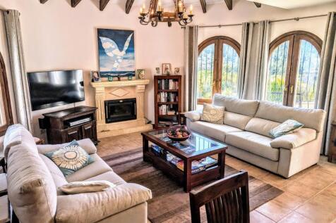 Property Image 8
