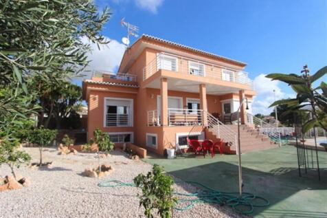 Property Image 4
