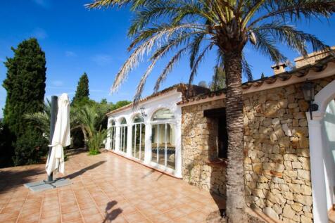 Property Image 8