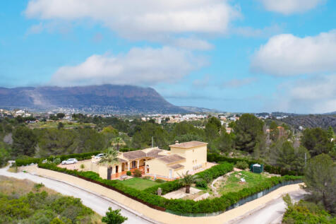 Property Image 1