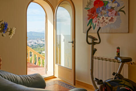 Property Image 29