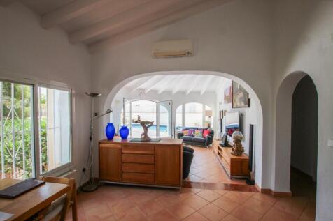 Property Image 8