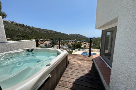 Property Image 9