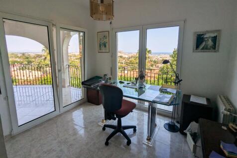 Property Image 13