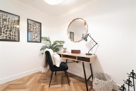 Apt 29 Centurion House-11.jpg